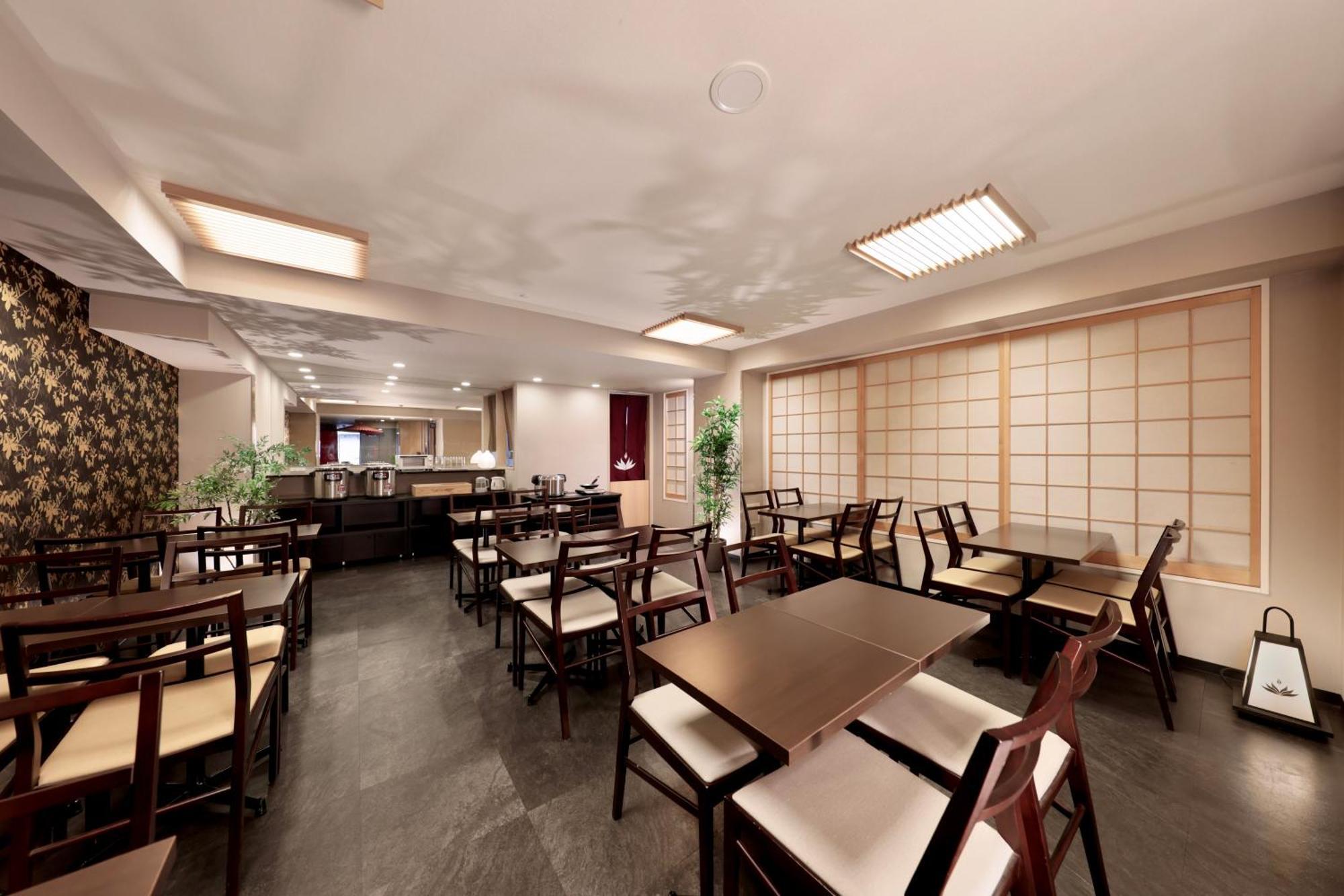 Marutamachi Crystal Hotel Kyoto Bagian luar foto